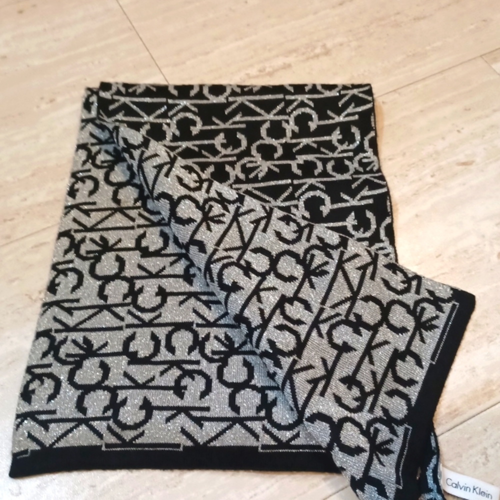 Calvin Klein Glitter Accent Scarf